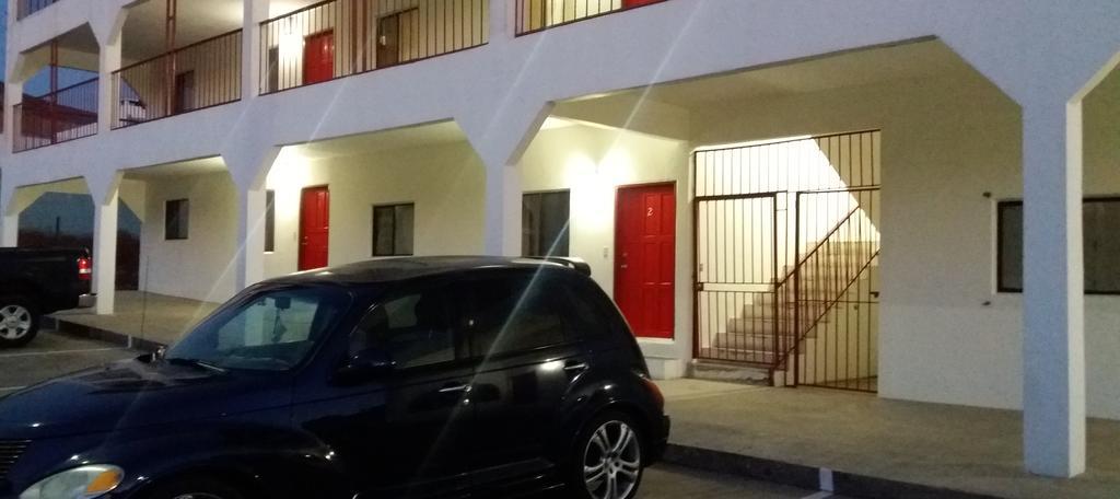 Adanesne Apartments Ensenada Buitenkant foto