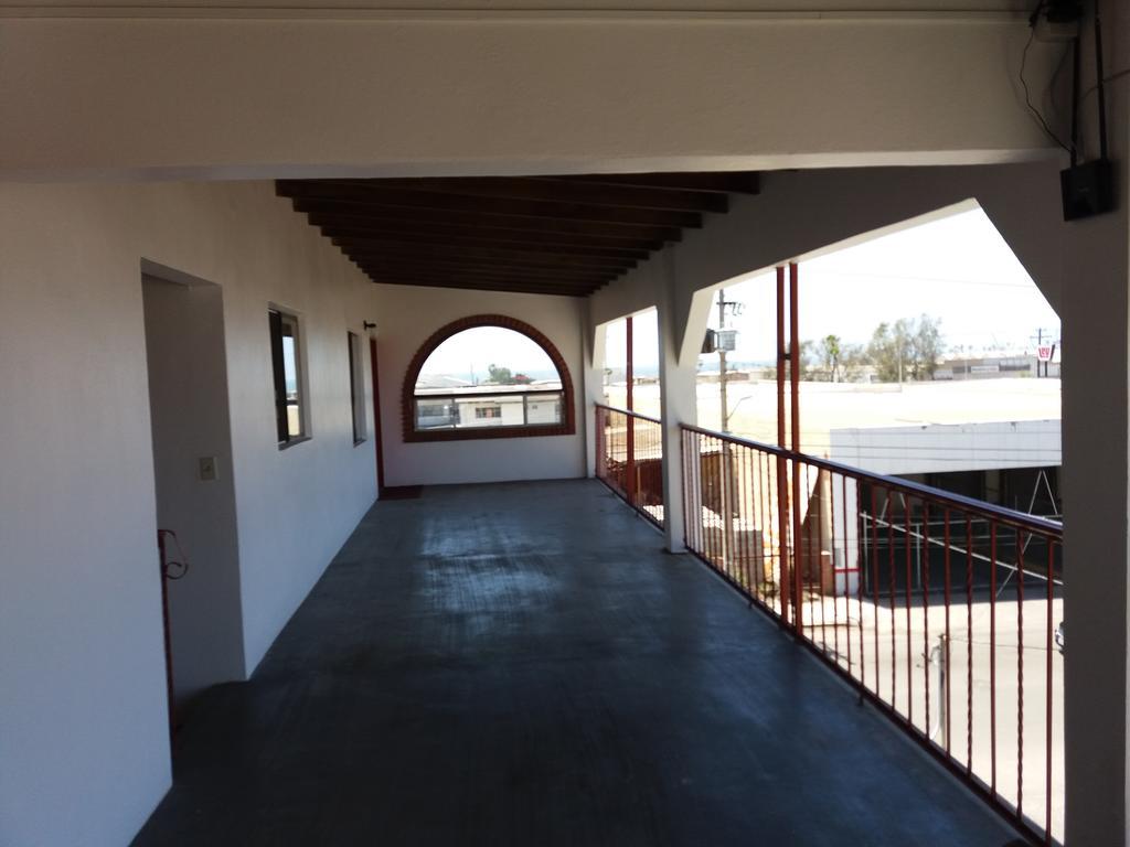 Adanesne Apartments Ensenada Buitenkant foto